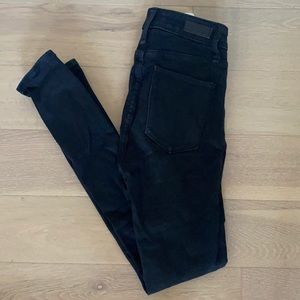 Abercrombie and Fitch black skinny jeans